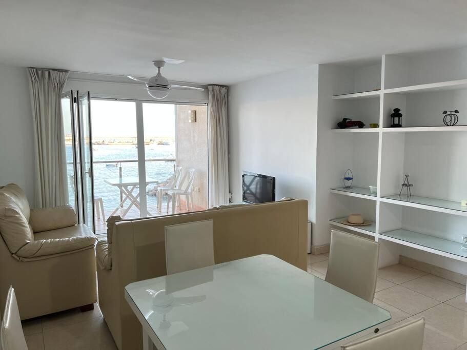 Primera Linea De Playa, Varadero, En Bahia De Levante,Aguilas Exterior photo